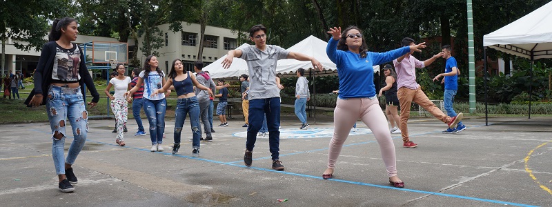 Más de 630 estudiantes de asignaturas electivas y grupos de proyección cultural de la Universidad de Ibagué participarán en la gran muestra 'Noche de Luna llena', organizada por Bienestar Universitario.