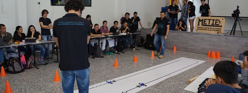 La Muestra Estudiantil de Trabajos de Ingeniería Electrónica (Metie) de la Universidad de Ibagué dejó el alto protagonismo de la creatividad y el ingenio de nuestros estudiantes.